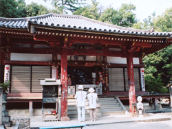 第六十九番札所　観音寺